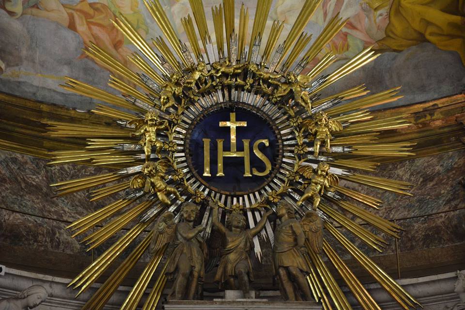 foto-altar-jesuits.-jesuitas.jpg